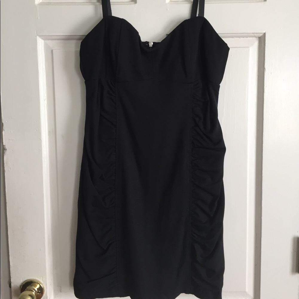 NWT Nannette Lepore Lemonade dress. Black. Sz 12
